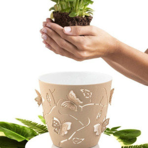 Горшок для растений с 3D бабочками (0,7 л)