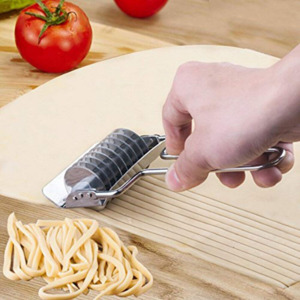 Нож для нарезания домашней лапши